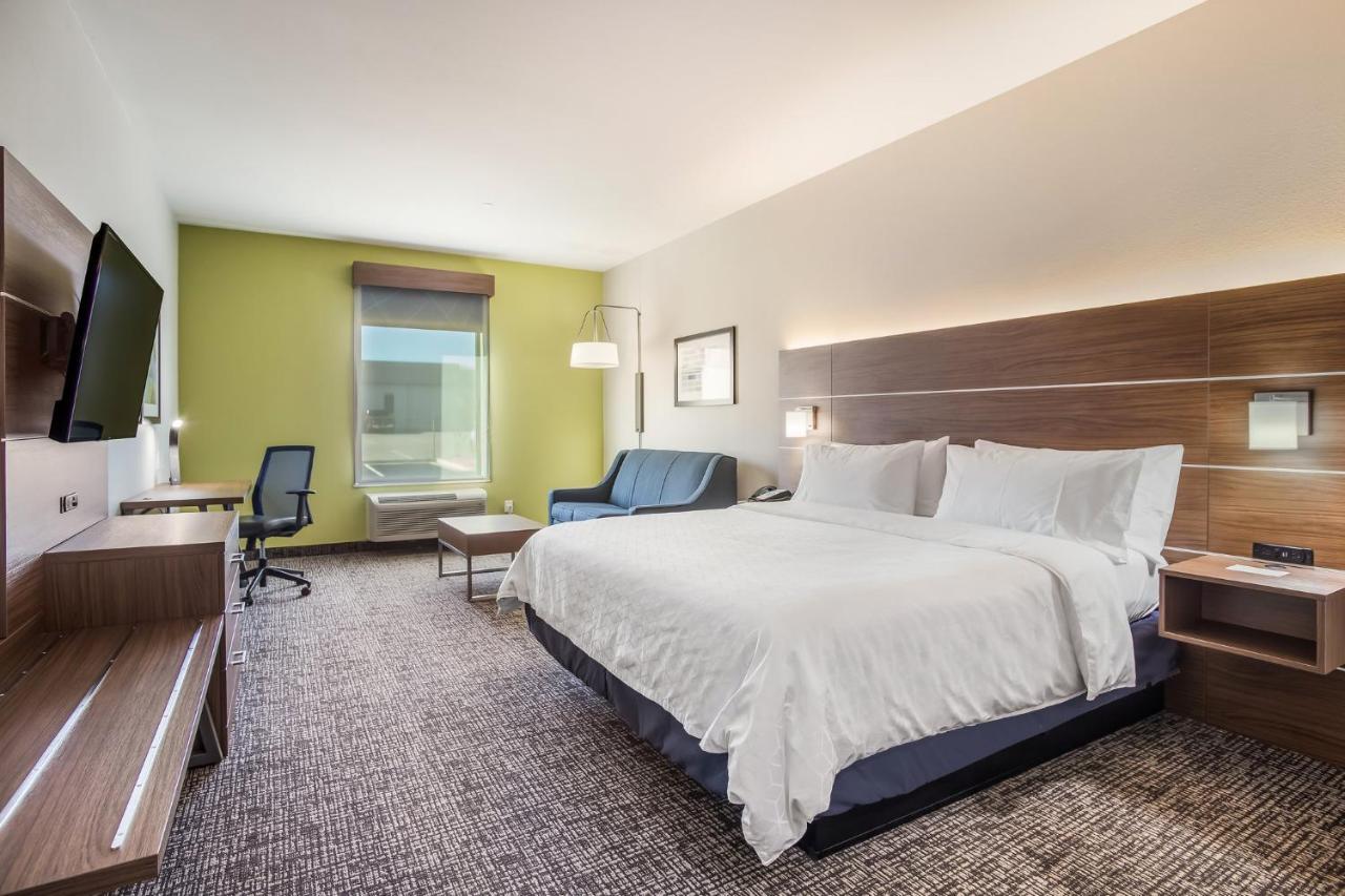 Holiday Inn Express & Suites Tulsa East - Catoosa By Ihg Екстериор снимка