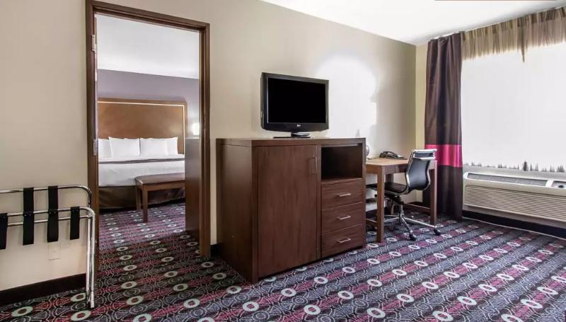 Holiday Inn Express & Suites Tulsa East - Catoosa By Ihg Екстериор снимка