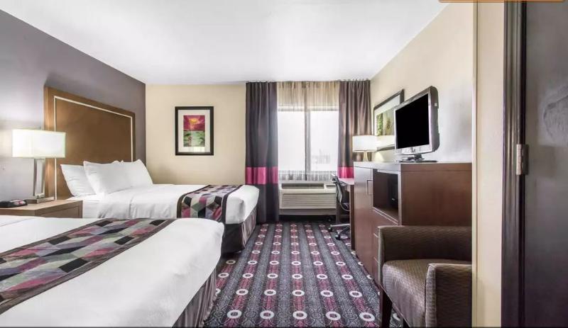Holiday Inn Express & Suites Tulsa East - Catoosa By Ihg Екстериор снимка